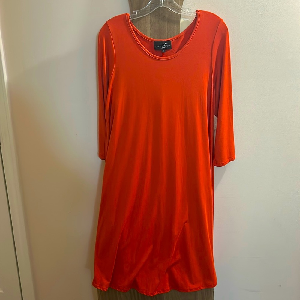 Lexington Lavenue XL orange dress. Comfortable 3/4 sleeves. Machine wash cold.